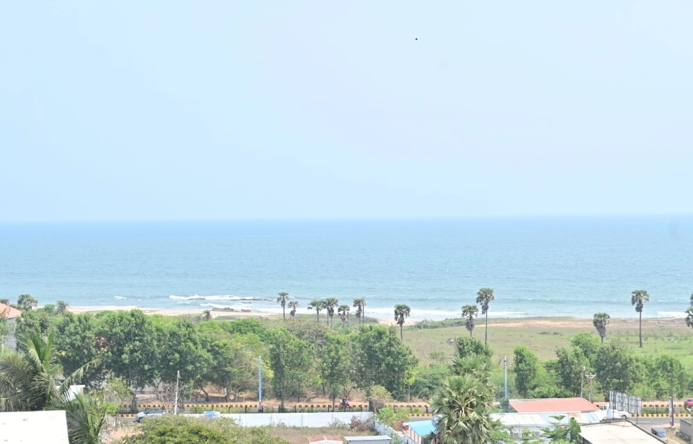 Blu Sands About Img